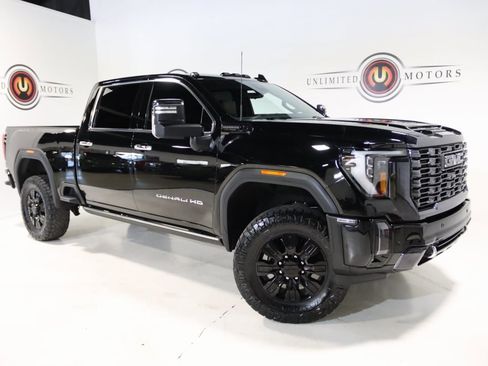 Used 2024 GMC Sierra 3500 Denali Ultimate image 89