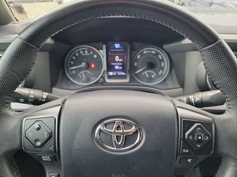 Used 2023 Toyota Tacoma TRD Off-Road w/ Advanced Technology Package AWD/4WD image 23
