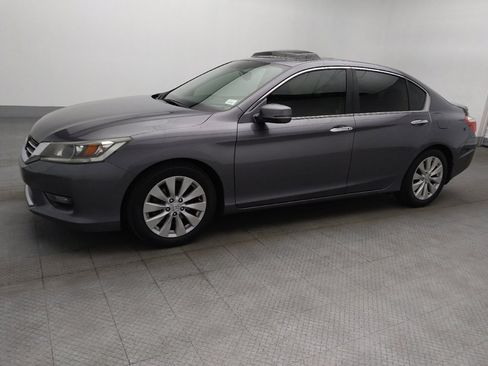 Used 2015 Honda Accord EX-L image 2