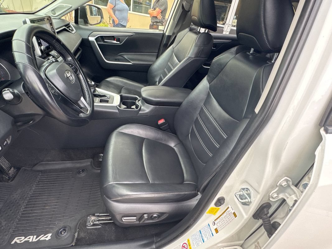 Used 2019 Toyota RAV4 XLE Premium w/ Advanced Technology Package AWD/4WD image 23