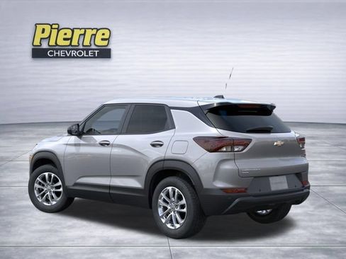 New 2026 Chevrolet TrailBlazer LS w/ LS Convenience Package AWD/4WD image 3