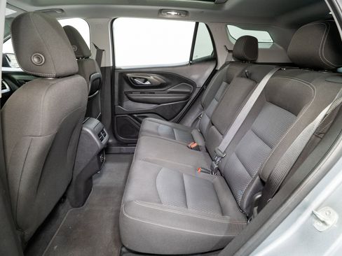 Used 2023 GMC Terrain SLE w/ Driver Convenience Package image 28