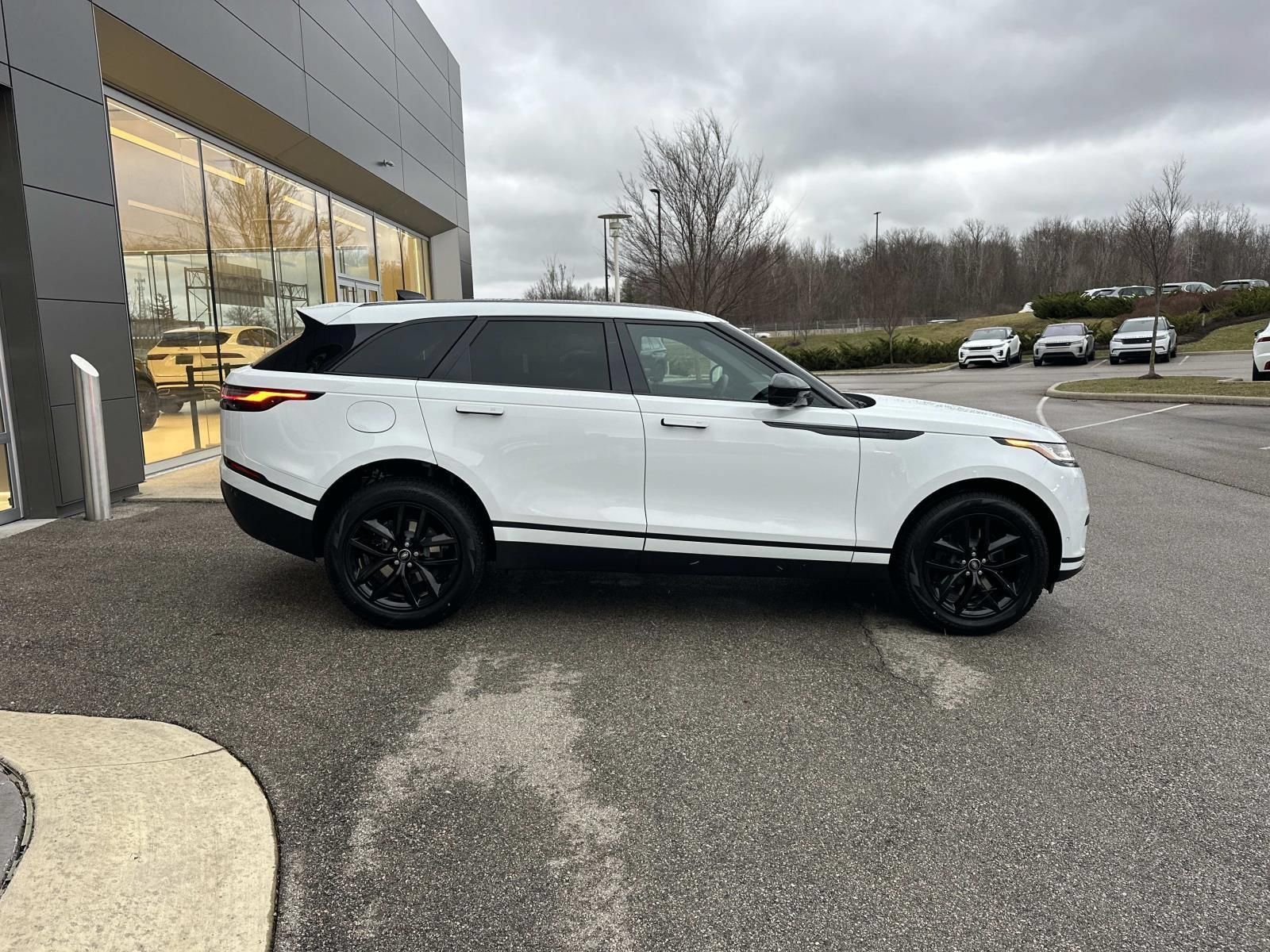 New 2026 Land Rover Range Rover Velar S AWD/4WD image 4