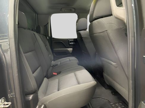 Used 2019 Chevrolet Silverado 1500 LT image 18