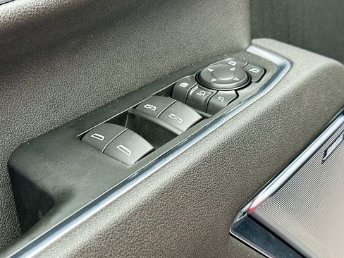 New 2026 Chevrolet Silverado 3500 High Country AWD/4WD image 17