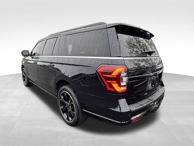Used 2023 Ford Expedition Max Limited AWD/4WD image 5