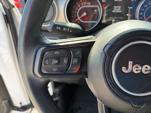 Used 2018 Jeep Wrangler Unlimited Sport S AWD/4WD image 43