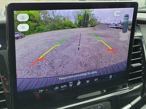 Used 2024 Ford Transit 350 XLT RWD image 29