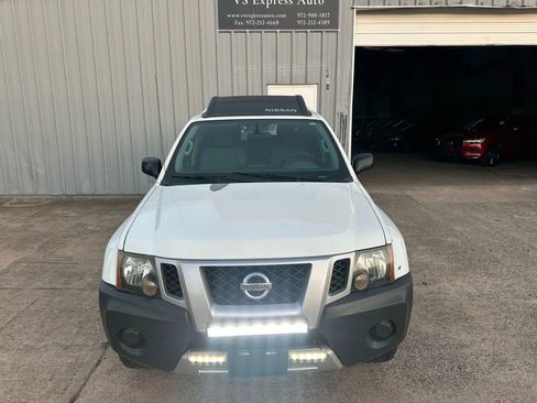 Used 2014 Nissan Xterra X image 28