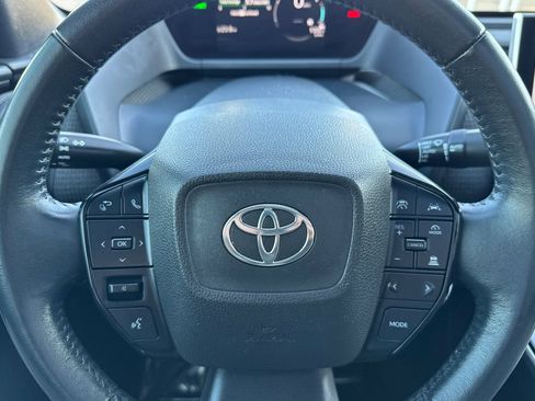 Used 2023 Toyota bZ4X XLE image 23