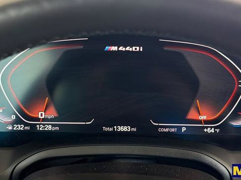 Used 2022 BMW M440i Convertible w/ Premium Package RWD image 33