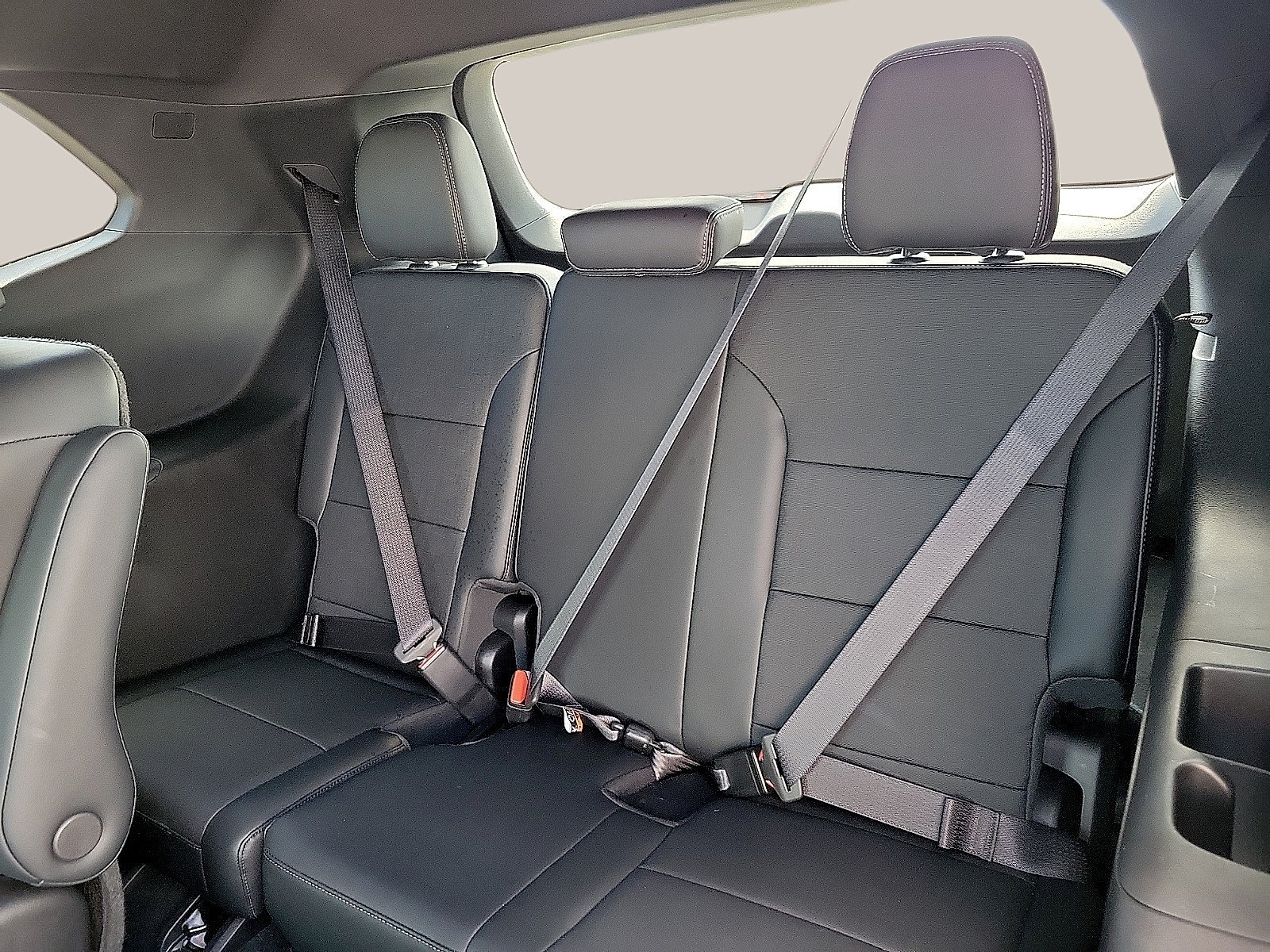 Used 2026 Buick Enclave Preferred FWD image 9