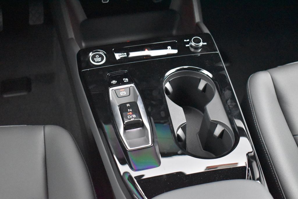 New 2027 Audi Q6 e-tron Premium AWD/4WD image 15