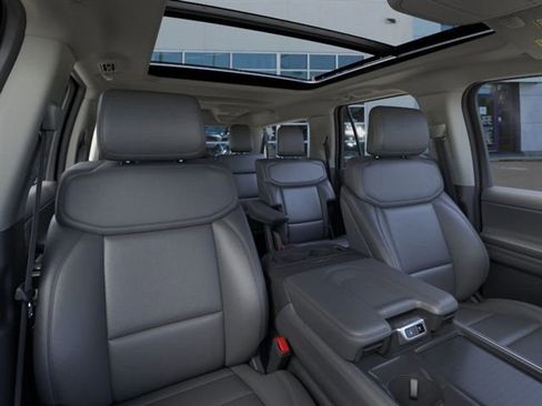 New 2026 Ford Expedition Max Active image 10