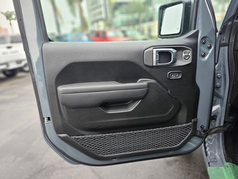 New 2026 Jeep Gladiator Sport image 9