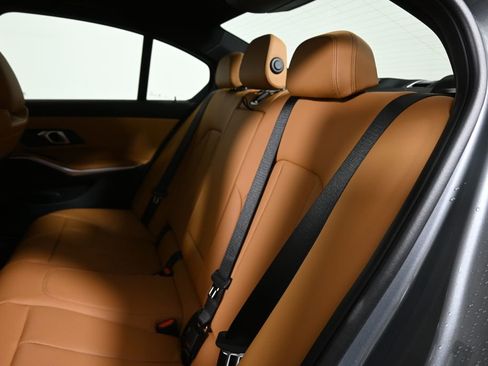 New 2026 BMW 330i xDrive Sedan w/ M Sport Package image 4