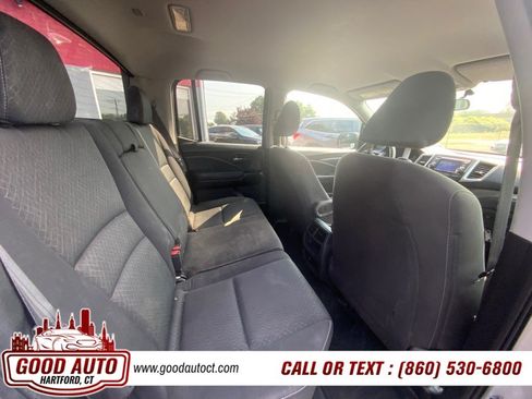 Used 2017 Honda Ridgeline RT image 11