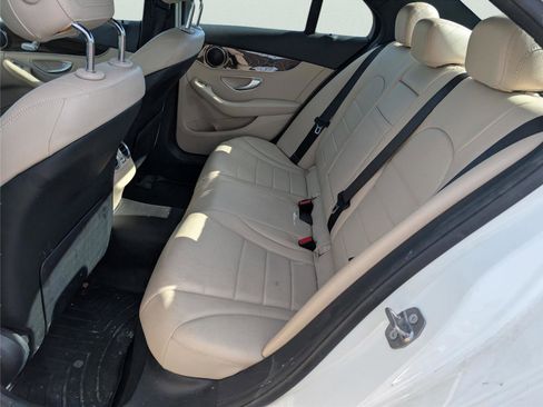 Used 2018 Mercedes-Benz C 300 Sedan image 29