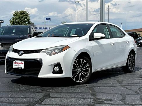Used 2015 Toyota Corolla S FWD image 2