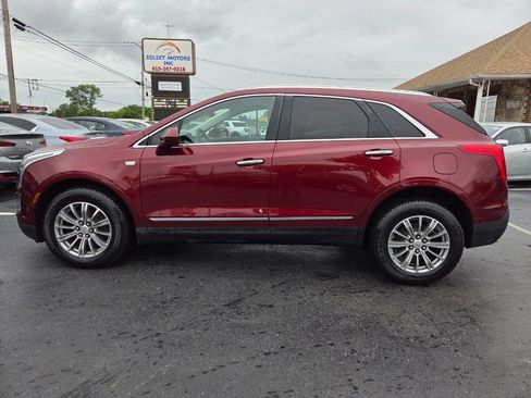 Used 2017 Cadillac XT5 Luxury w/ Driver Awareness Package FWD image 3