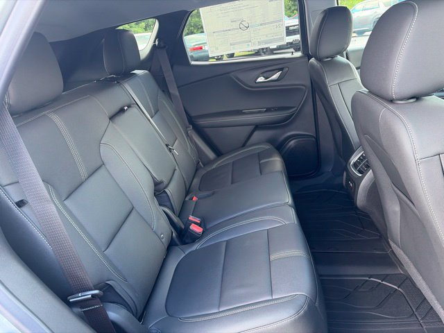 New 2026 Chevrolet Blazer LT w/ LPO, Floor Liner Package AWD/4WD image 34