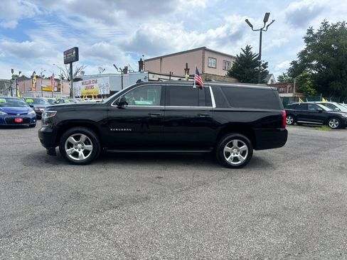 Used 2017 Chevrolet Suburban LS AWD/4WD image 3