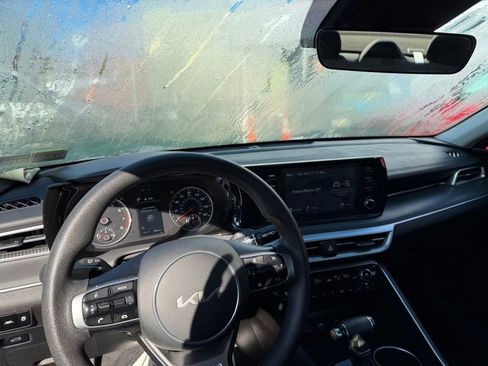 Used 2022 Kia K5 LXS image 21