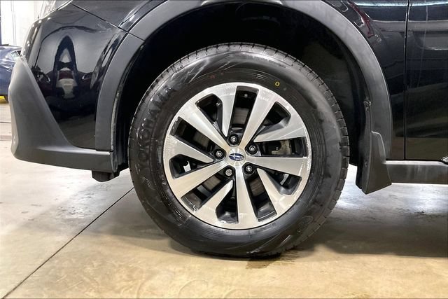 Used 2020 Subaru Outback Premium AWD/4WD image 9
