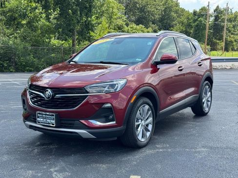 Used 2023 Buick Encore GX Essence w/ Experience Buick Package FWD image 9