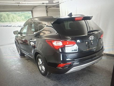 Used 2017 Hyundai Santa Fe Sport AWD/4WD image 2