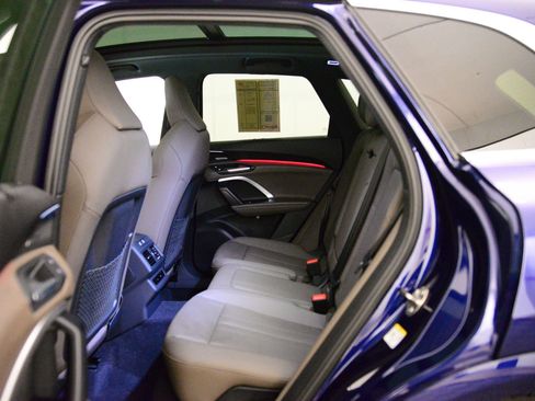 New 2025 Audi Q5 Premium Plus image 11