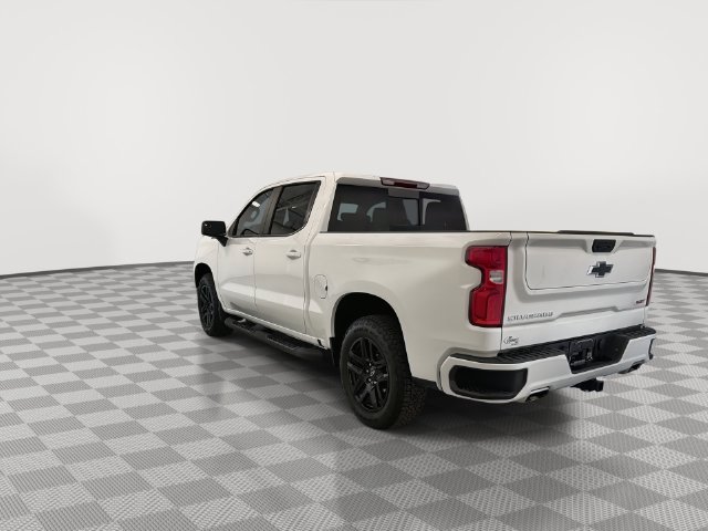 Certified 2025 Chevrolet Silverado 1500 RST w/ Convenience Package II AWD/4WD image 9
