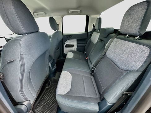 Used 2025 Ford Maverick XLT FWD image 15
