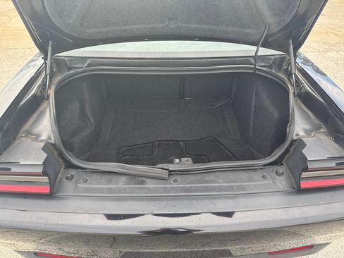 Used 2021 Dodge Challenger SXT w/ Plus Package image 16