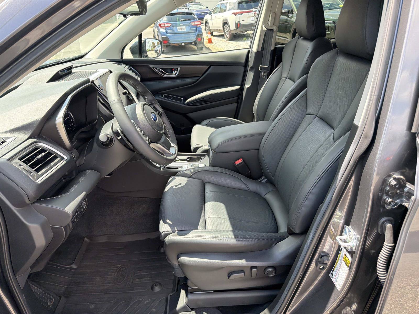 Certified 2026 Subaru Ascent Touring AWD/4WD image 2
