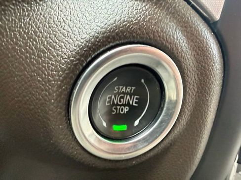 Used 2021 GMC Sierra 3500 SLE w/ SLE Value Package image 22