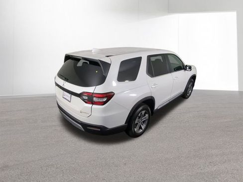 New 2025 Honda Pilot EX-L image 21