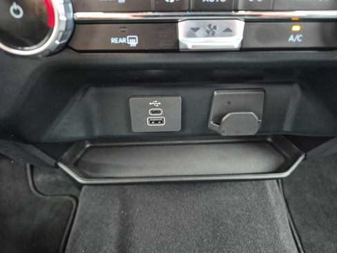 Used 2025 Ford F150 XLT w/ Equipment Group 301A Standard image 30