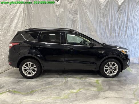 Used 2018 Ford Escape SE image 14