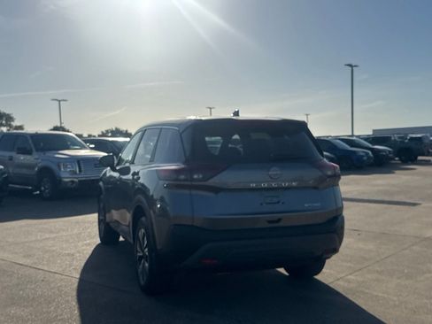 Certified 2023 Nissan Rogue SV AWD/4WD image 19