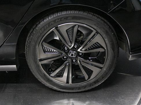 Used 2017 Honda Civic EX image 8