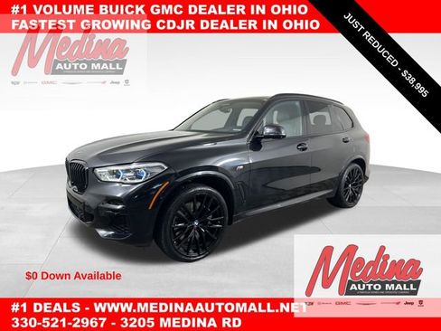 Used 2022 BMW X5 M50i w/ Executive Package image 1