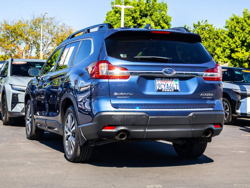 Used 2022 Subaru Ascent Limited w/ Technology Package AWD/4WD image 8