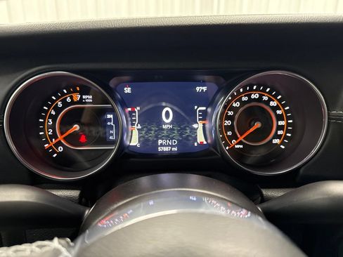 Used 2021 Jeep Gladiator Overland w/ Popular Equipment Package AWD/4WD image 23