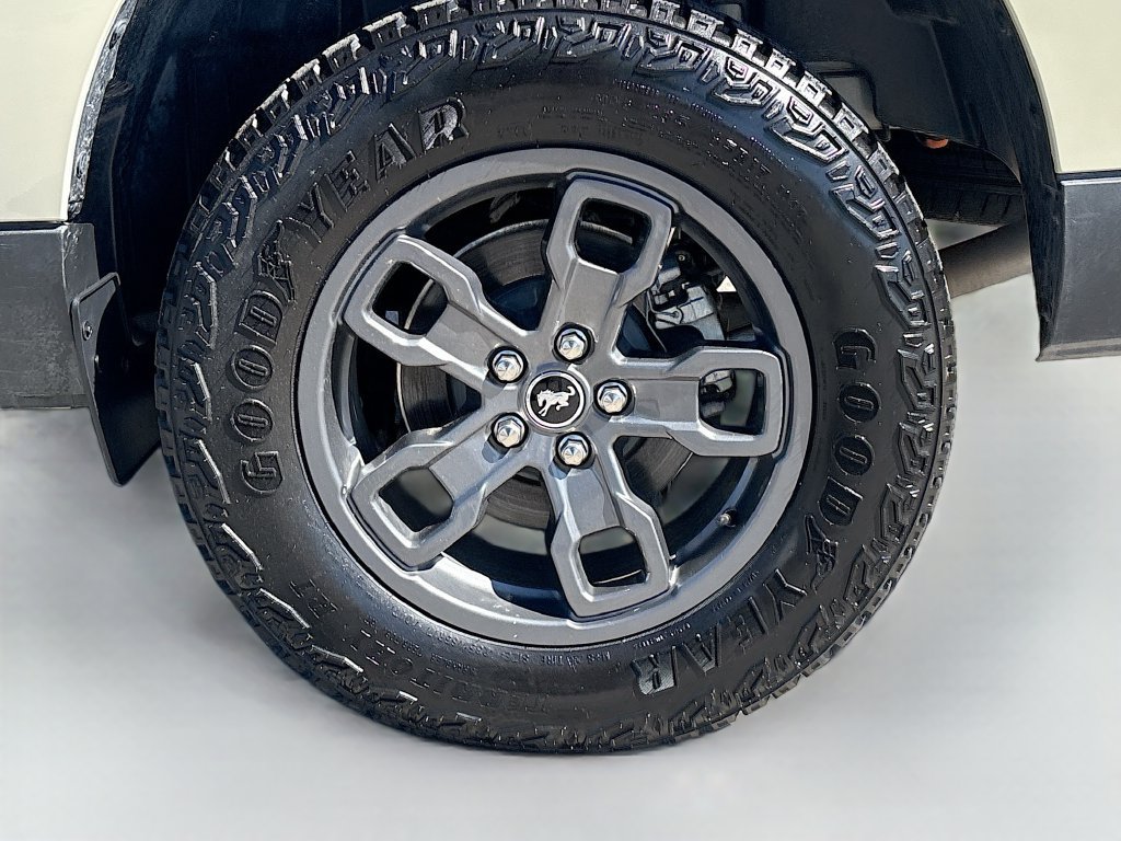 Used 2025 Ford Maverick Tremor AWD/4WD image 32
