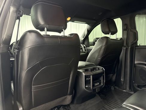 Used 2019 RAM 1500 Big Horn AWD/4WD image 15