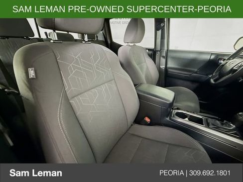 Used 2018 Toyota Tacoma TRD Off-Road image 26