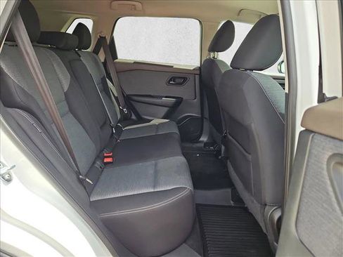 Used 2021 Nissan Rogue S AWD/4WD image 20
