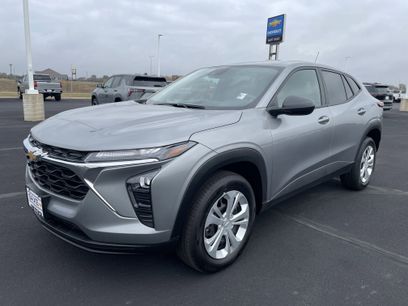 Certified 2025 Chevrolet Trax LS