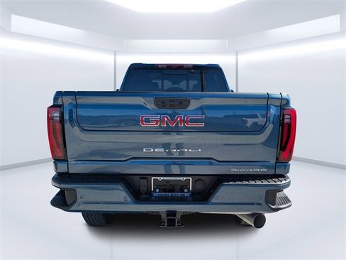 New 2026 GMC Sierra 3500 Denali w/ Denali Reserve Package image 4